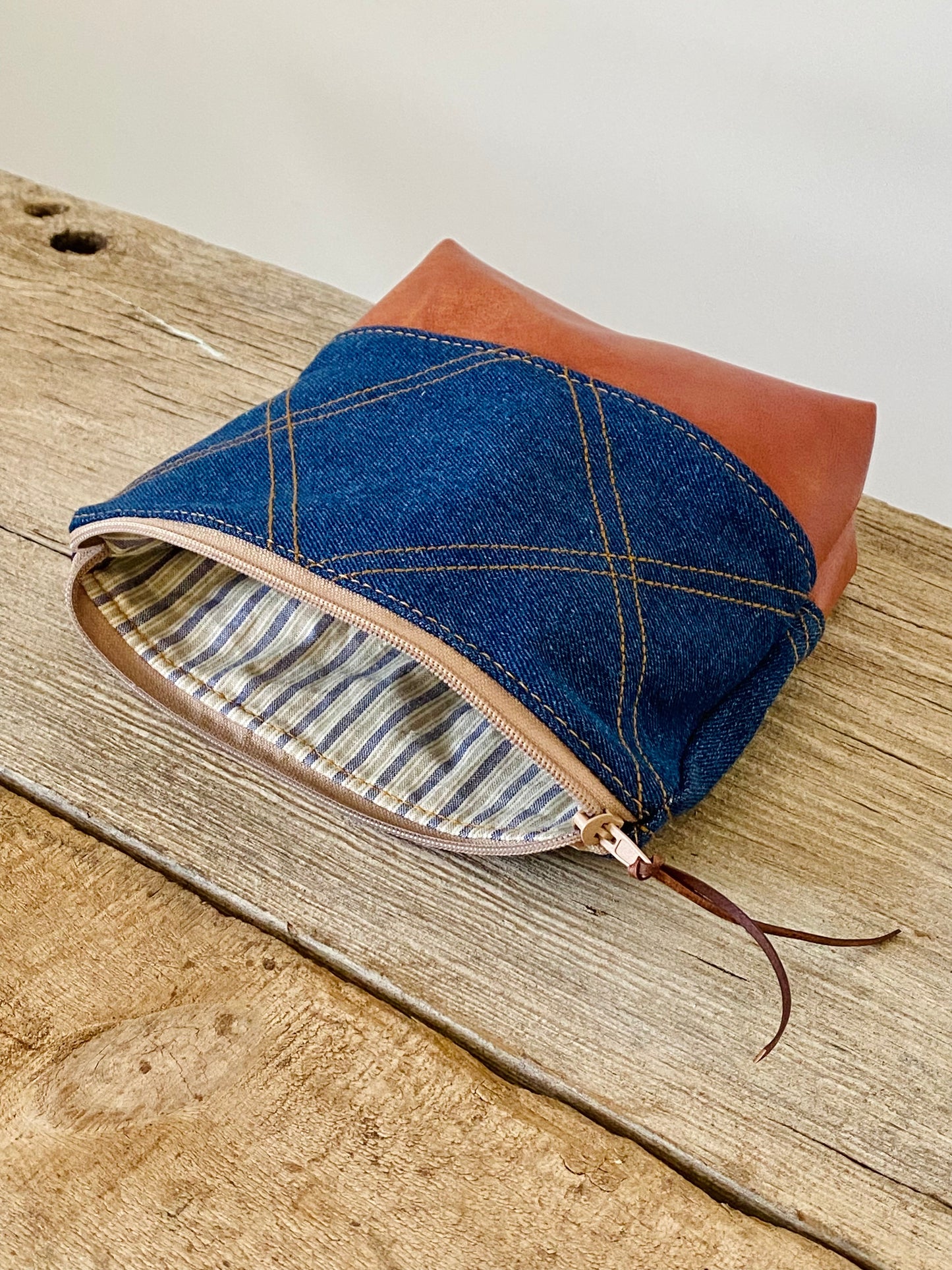Cositas Bag in Embroidered Denim